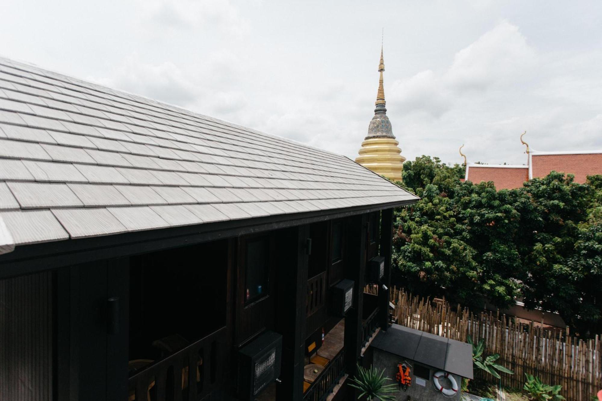 Hotel Arun Rawee อรุณ รวี Chiang Mai Zewnętrze zdjęcie