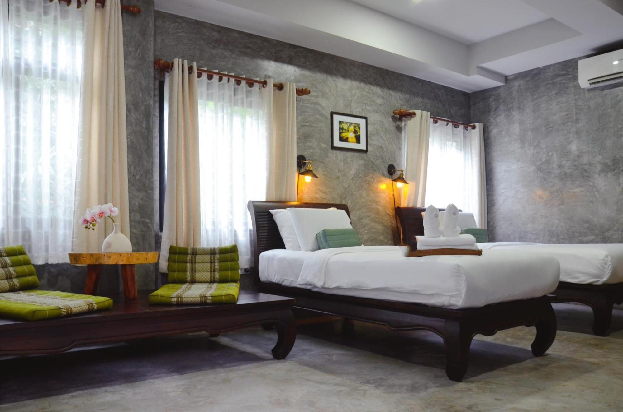 Hotel Arun Rawee อรุณ รวี Chiang Mai Zewnętrze zdjęcie