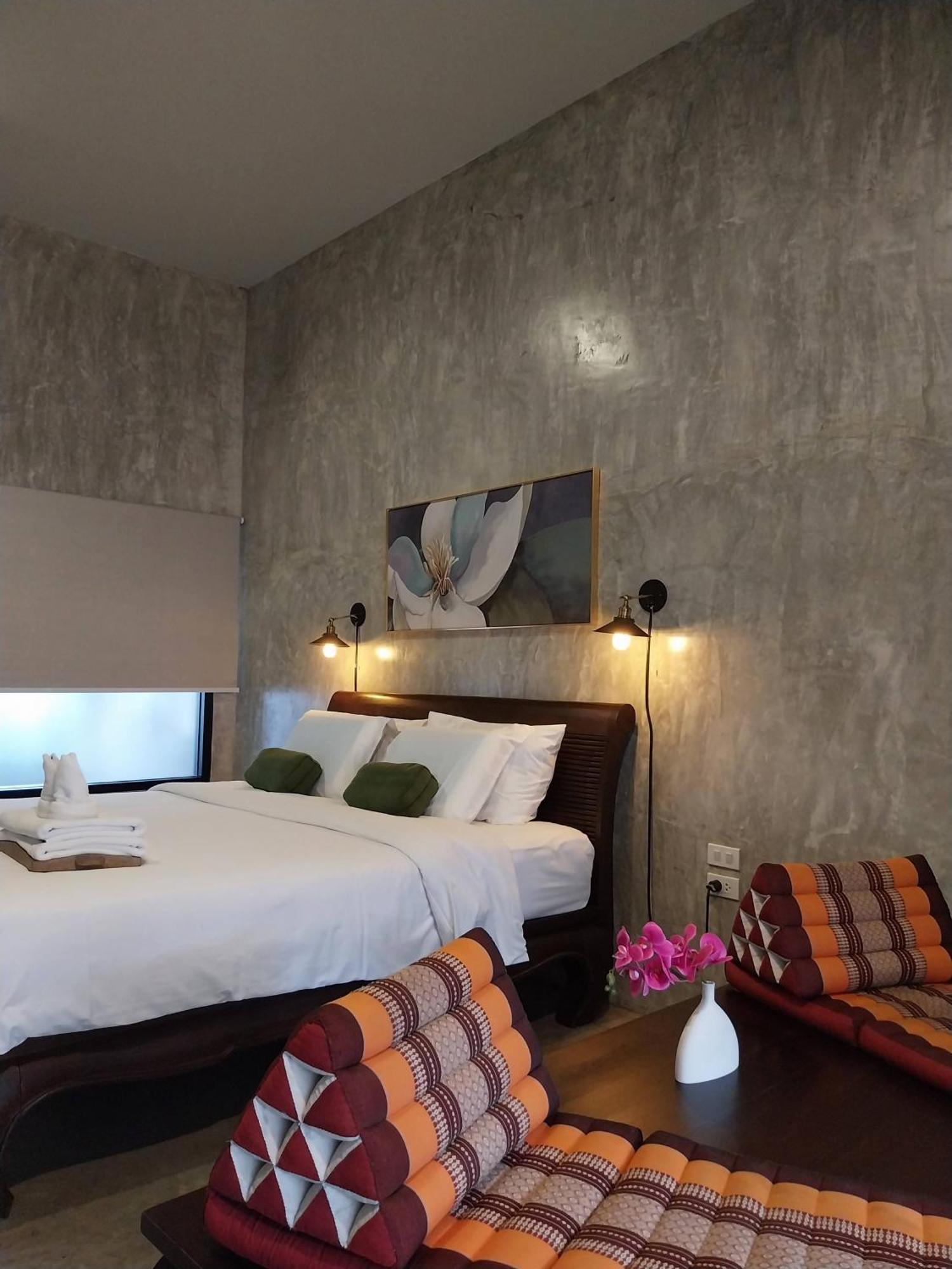 Hotel Arun Rawee อรุณ รวี Chiang Mai Zewnętrze zdjęcie