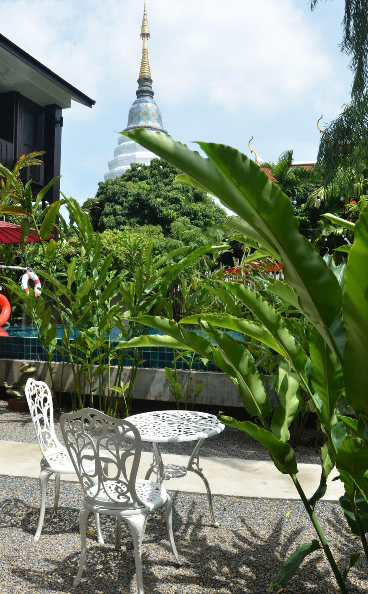 Hotel Arun Rawee อรุณ รวี Chiang Mai Zewnętrze zdjęcie