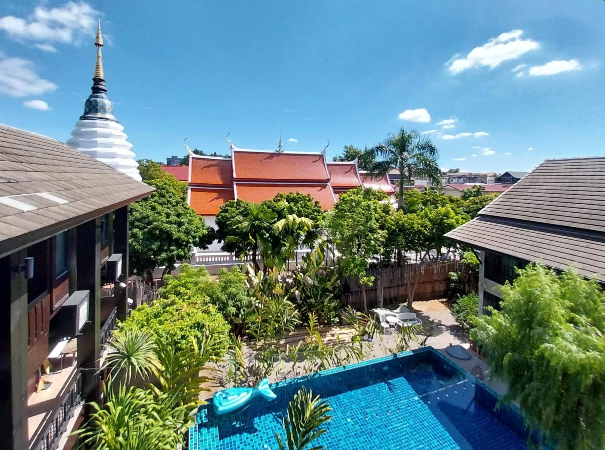 Hotel Arun Rawee อรุณ รวี Chiang Mai Zewnętrze zdjęcie